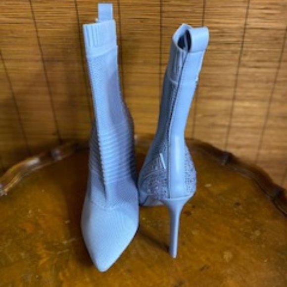 Steve Madden Shoes - NEW Steve Madden Maxwelle Blue Sock Ankle Bootie with Sequins Size 9.5